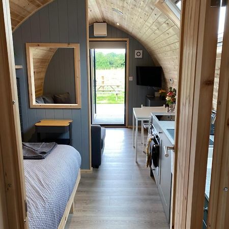 Mowbray Cottages & Glamping South Kilvington Exterior photo