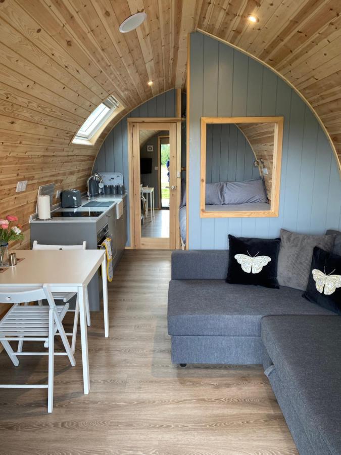 Mowbray Cottages & Glamping South Kilvington Exterior photo